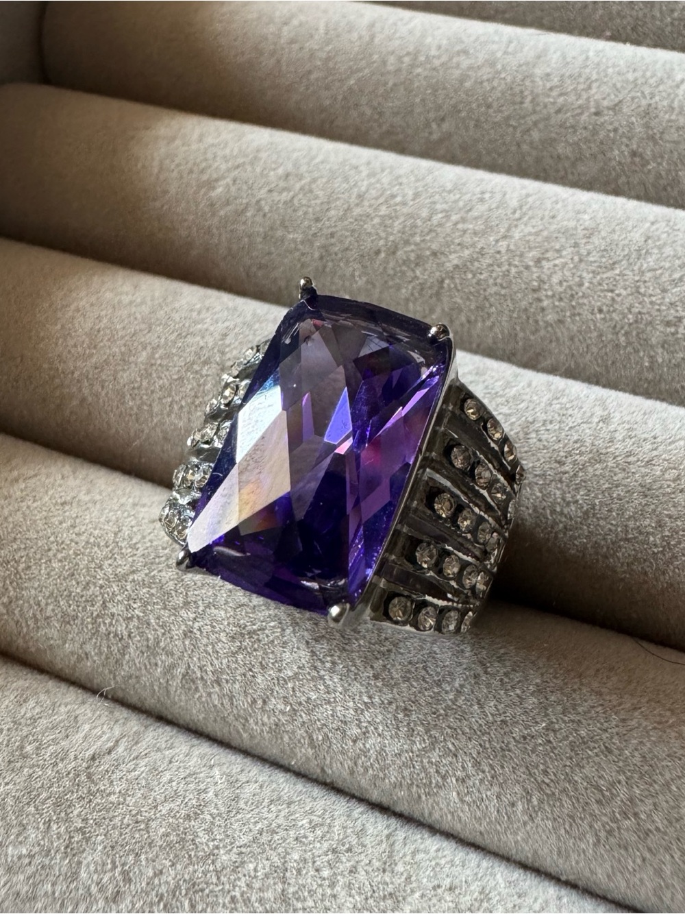 316L Stainless Steel Purple Simulated Gemstone CZ Statement Ring Size 8.5